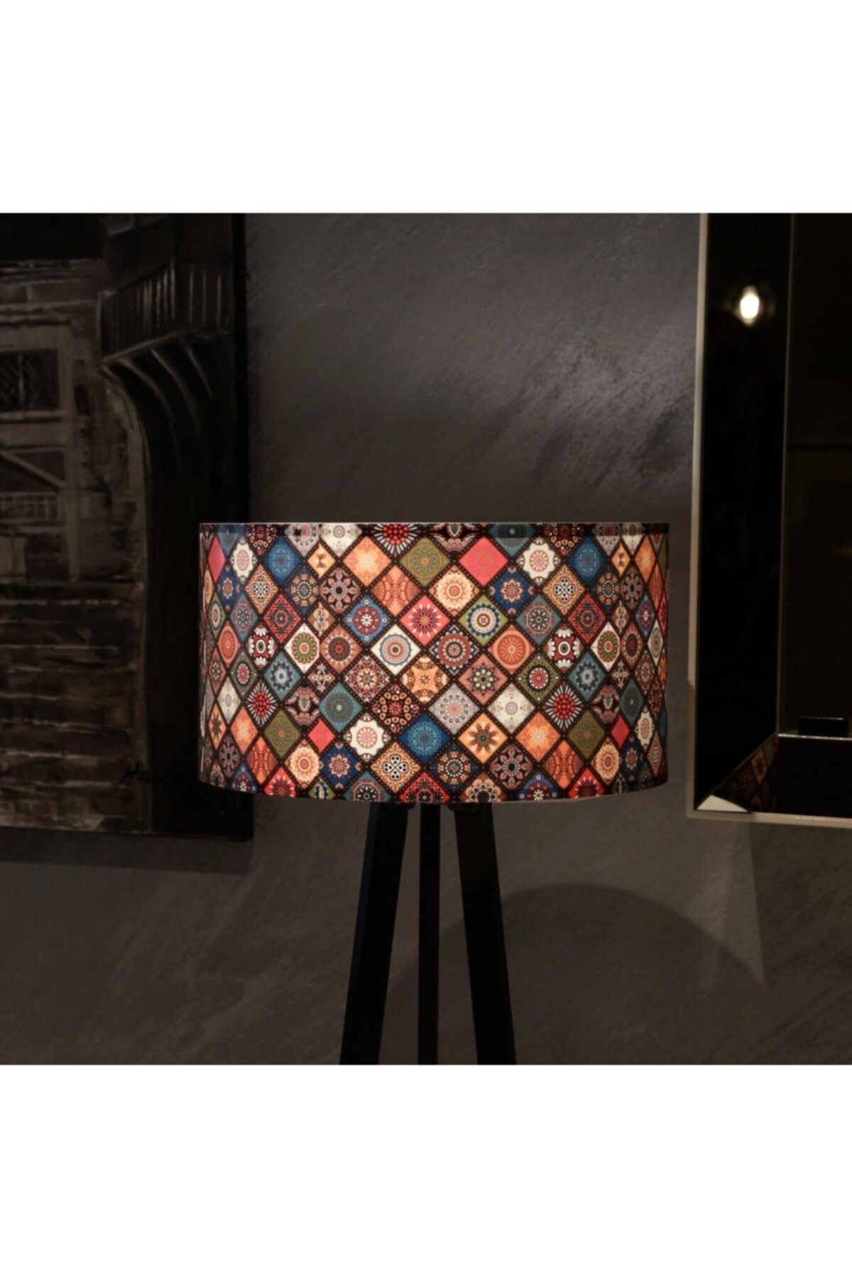 Embay Modern Etnik Desen Ayaklı Lambader