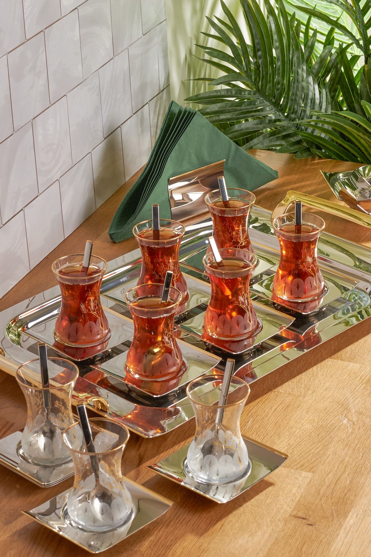 Karaca Banyan Gold 41 Parça Çelik Çay Seti