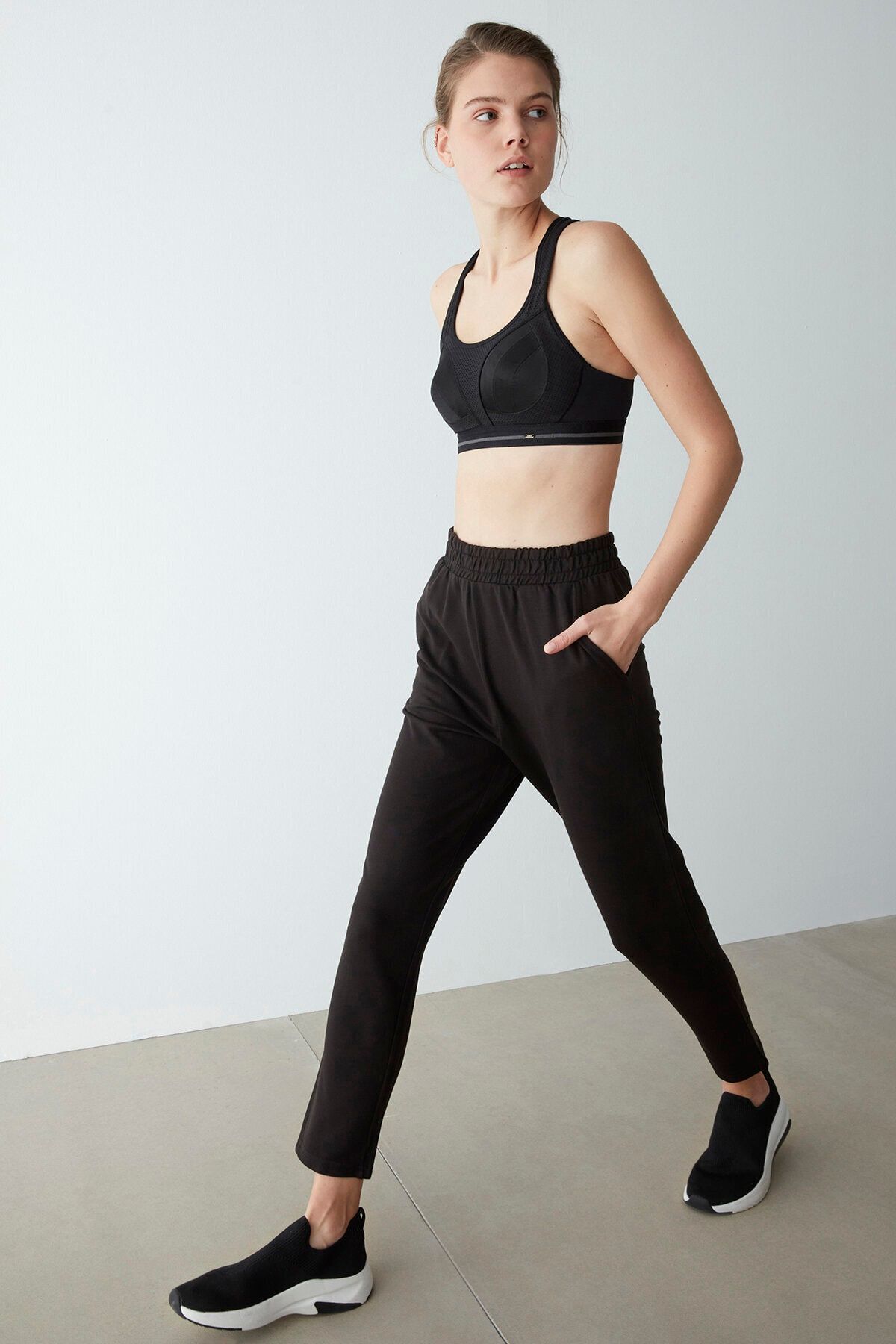 Penti Siyah Hot Tech Jogger Pantolon