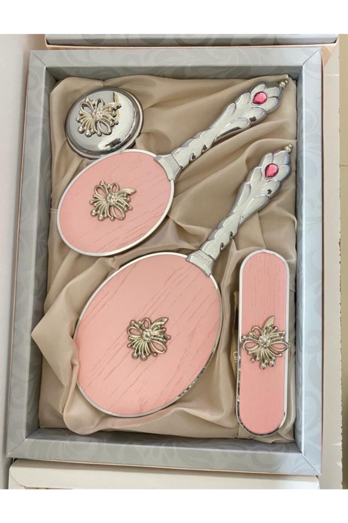 Serpilin gelin evi Aynalı Gelin Tarağı