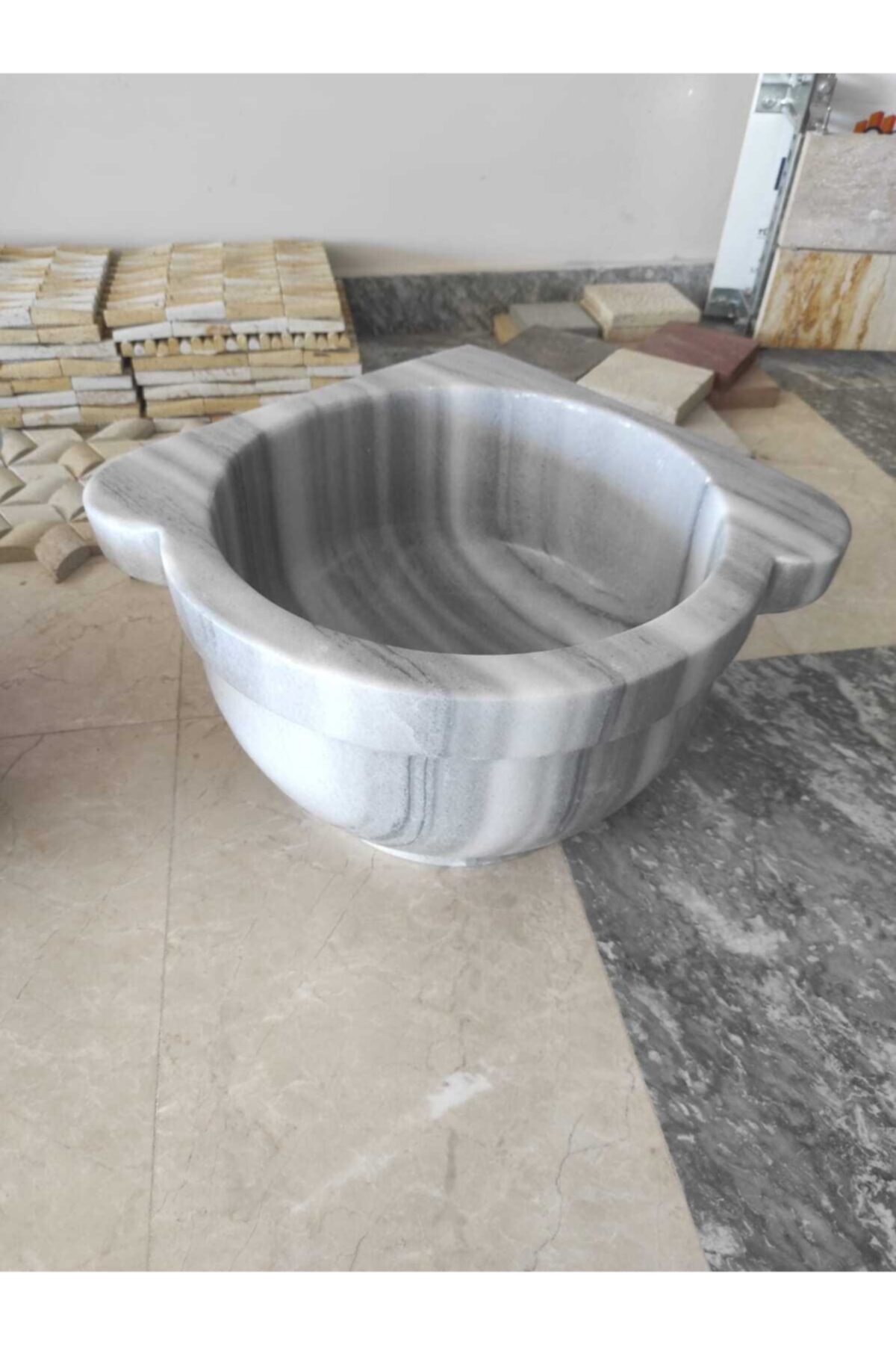 Arslan Mermer Köşeli Marmara Mermer Kurna