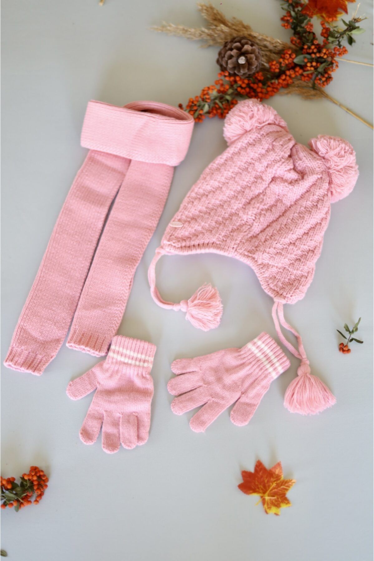 Kitti 4-8 Yaş Çocuk Üçlü Takim Kiz Atkı Eldiven Ve Içi Polarlı Bere Pembe