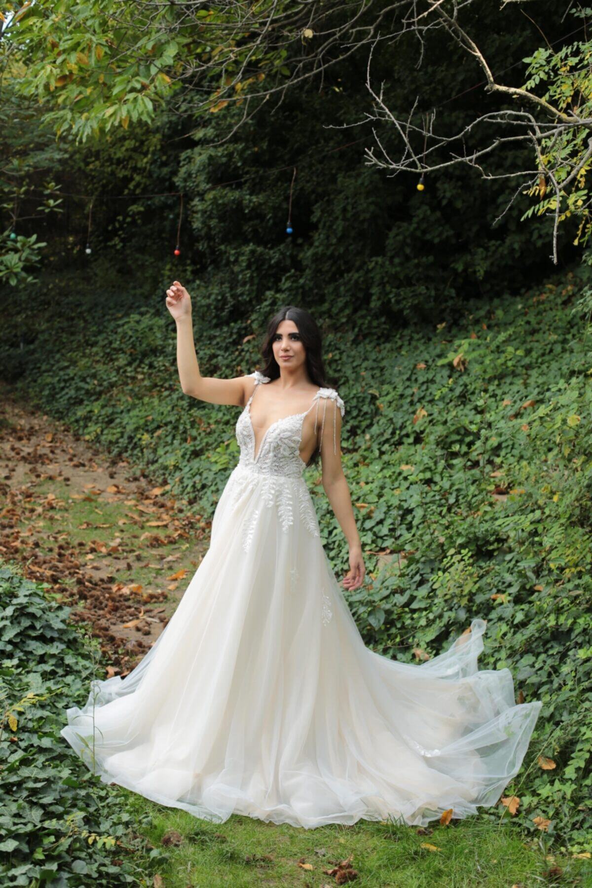 FEVZİYE MODA Hele Askı Detaylı İşlemeli Kristal Boncuklu Gelinlik Kırık Beyaz