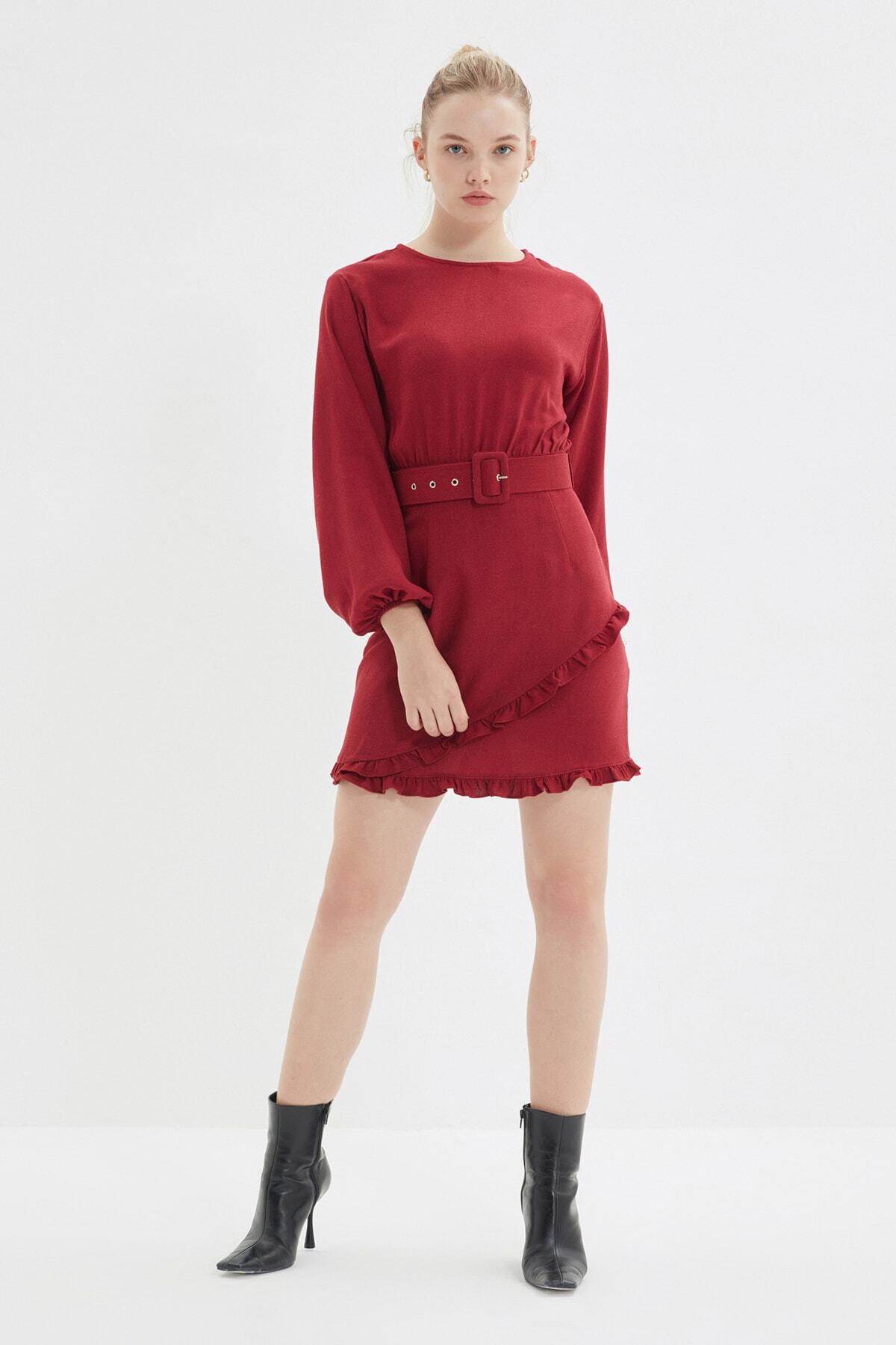 TRENDYOLMİLLA Bordo Kemerli Elbise TWOAW22EL1687
