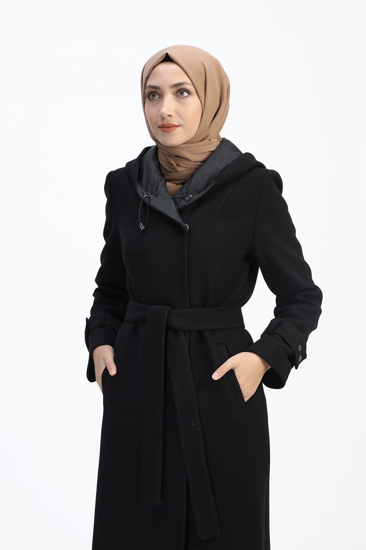 Kemal Aydın Kolları Ayarlanabilir Çıtçıtlı Tesettür Kaban - Siyah