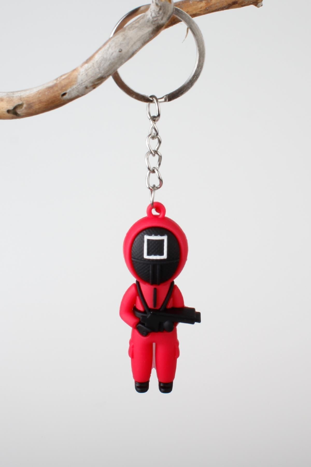 MadameConcept Squid Game Square Man Tekli Kırmızı Anahtarlık