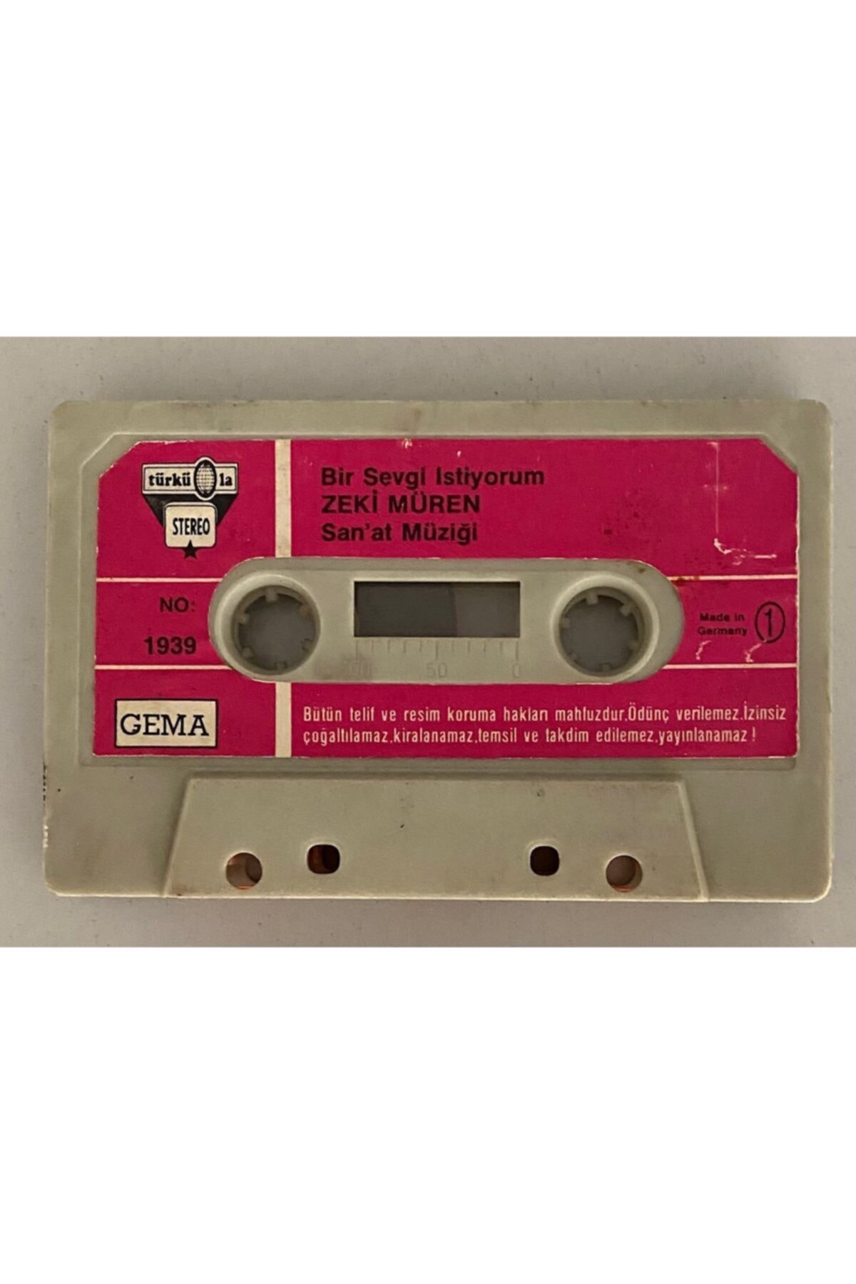 Plakevi İzmir Zeki Müren Bir Sevgi İstiyorum Türküola Kaset