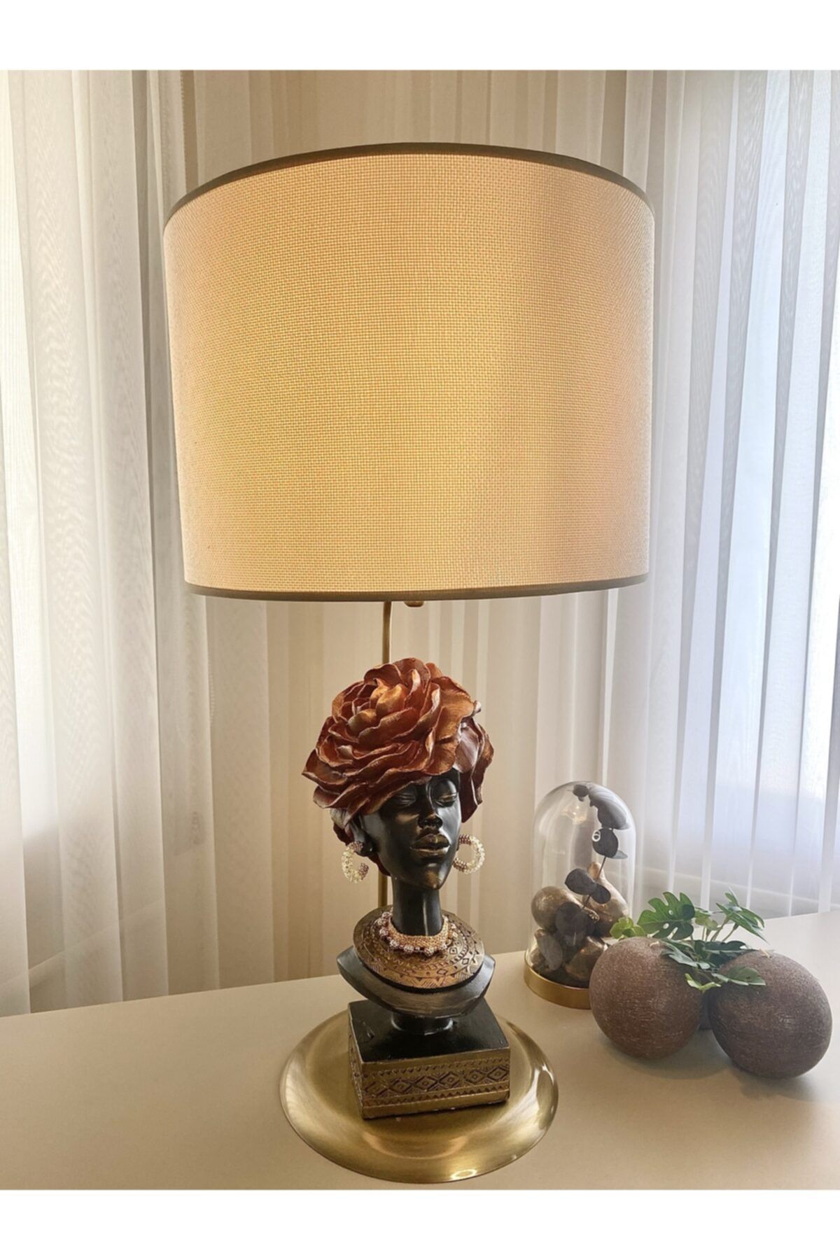 İz Design İstanbul Mia Kadın Abajur