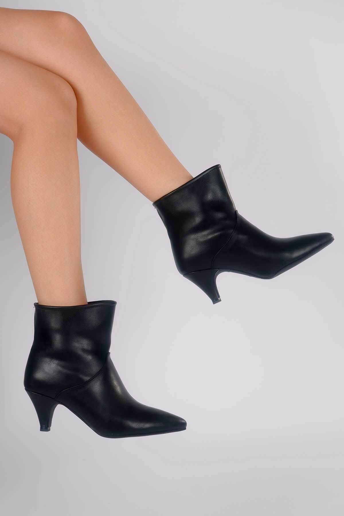 Tinka Bell Shoes 101 Kadın Bot Siyah Cilt