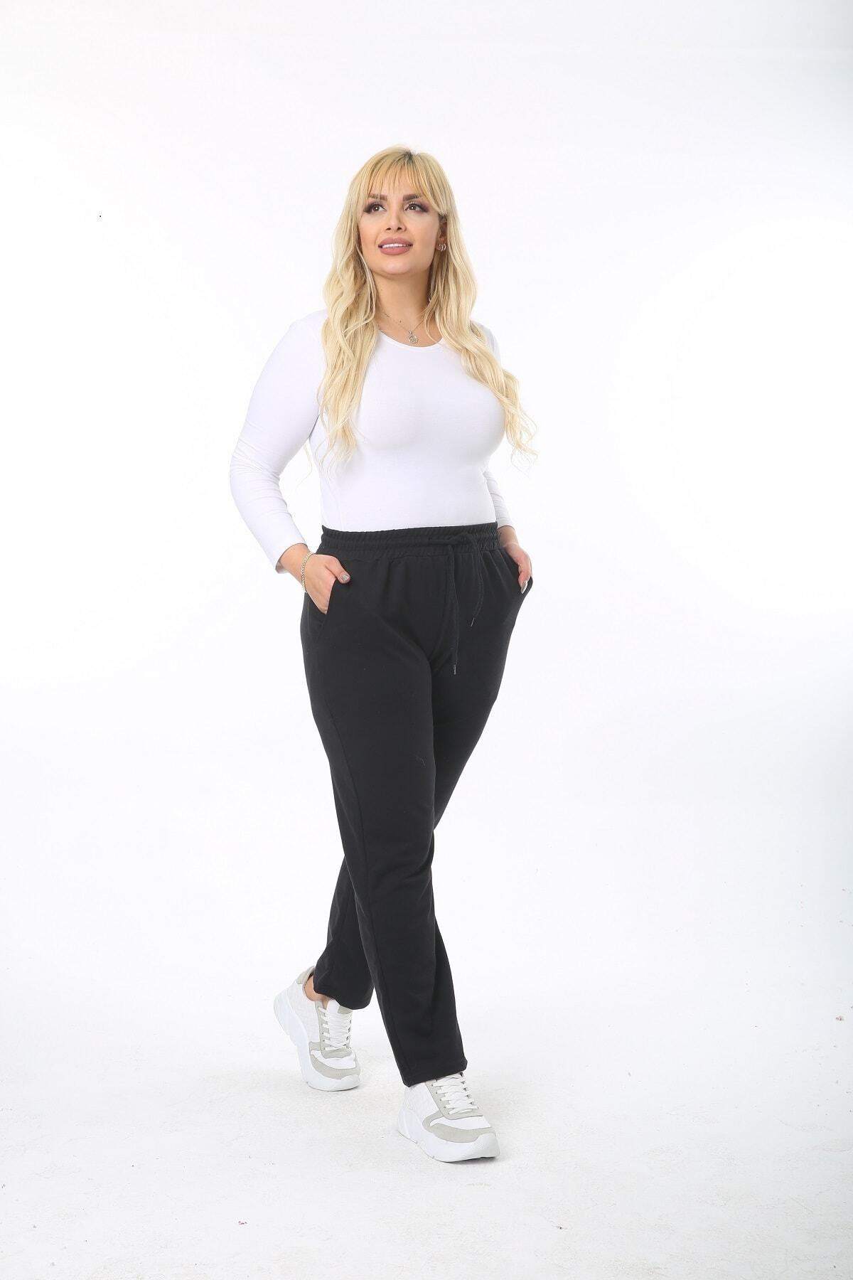 Butik Şımarık Kadın Büyük Beden Basic Boru Paça Siyah Renk Iki Iplik Pamuklu Kumaş Eşofman Altı