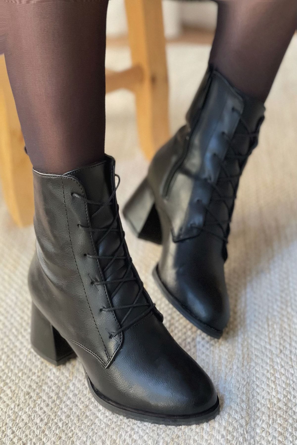 Mida Shoes Siyah Bağıcıklı Cilt Bot