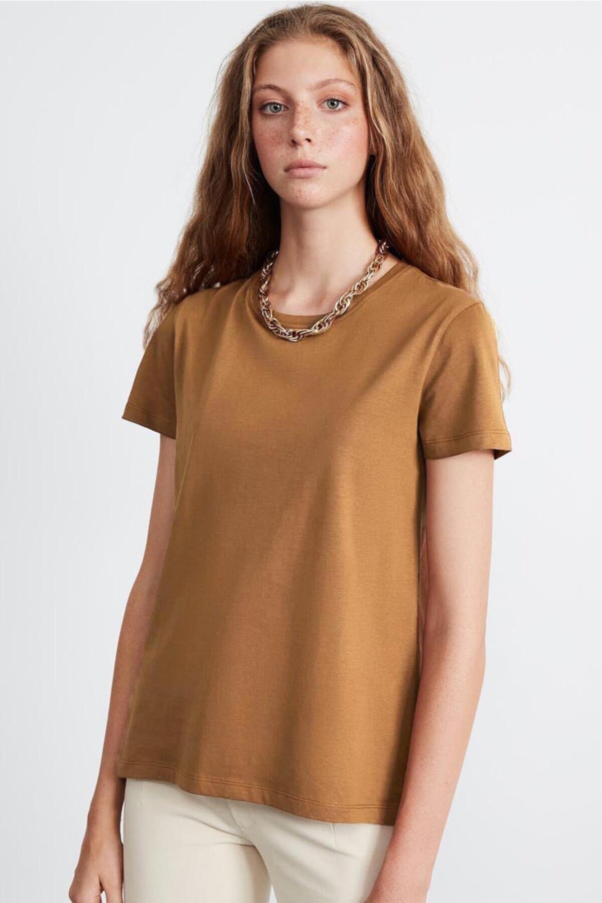 GRIMELANGE Samantha Kadın Kahverengi Düz Renk Bisiklet Yaka Comfort T-shirt