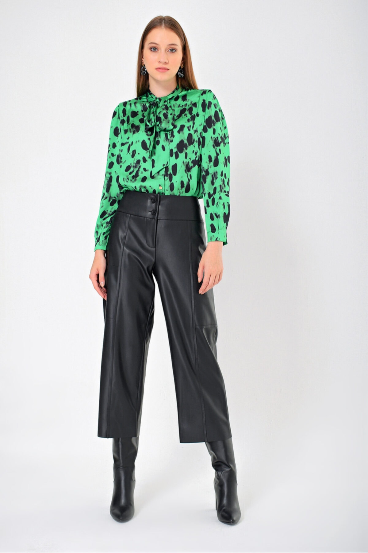 Aker Kadın Siyah Pantolon