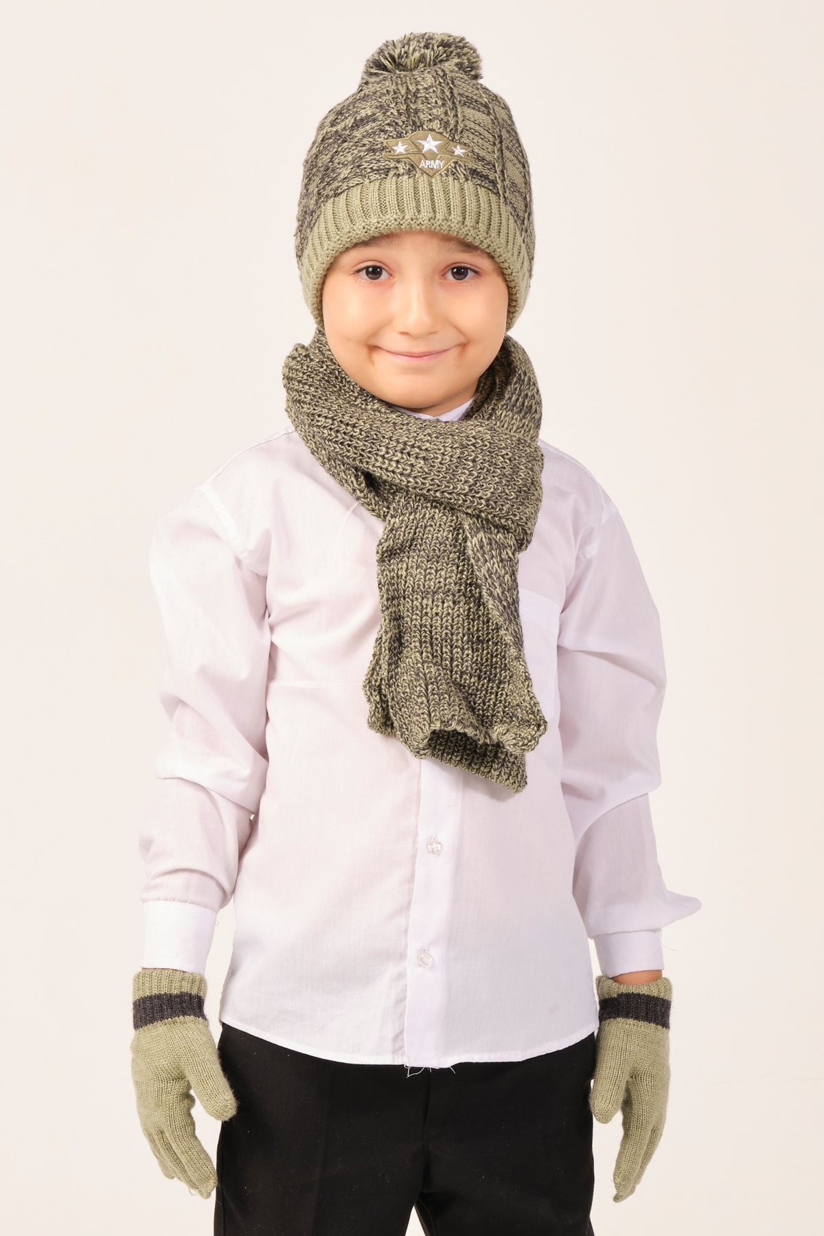 Suve Unisex Yeşil Çocuk Şapka Eldiven Boyunluk Seti