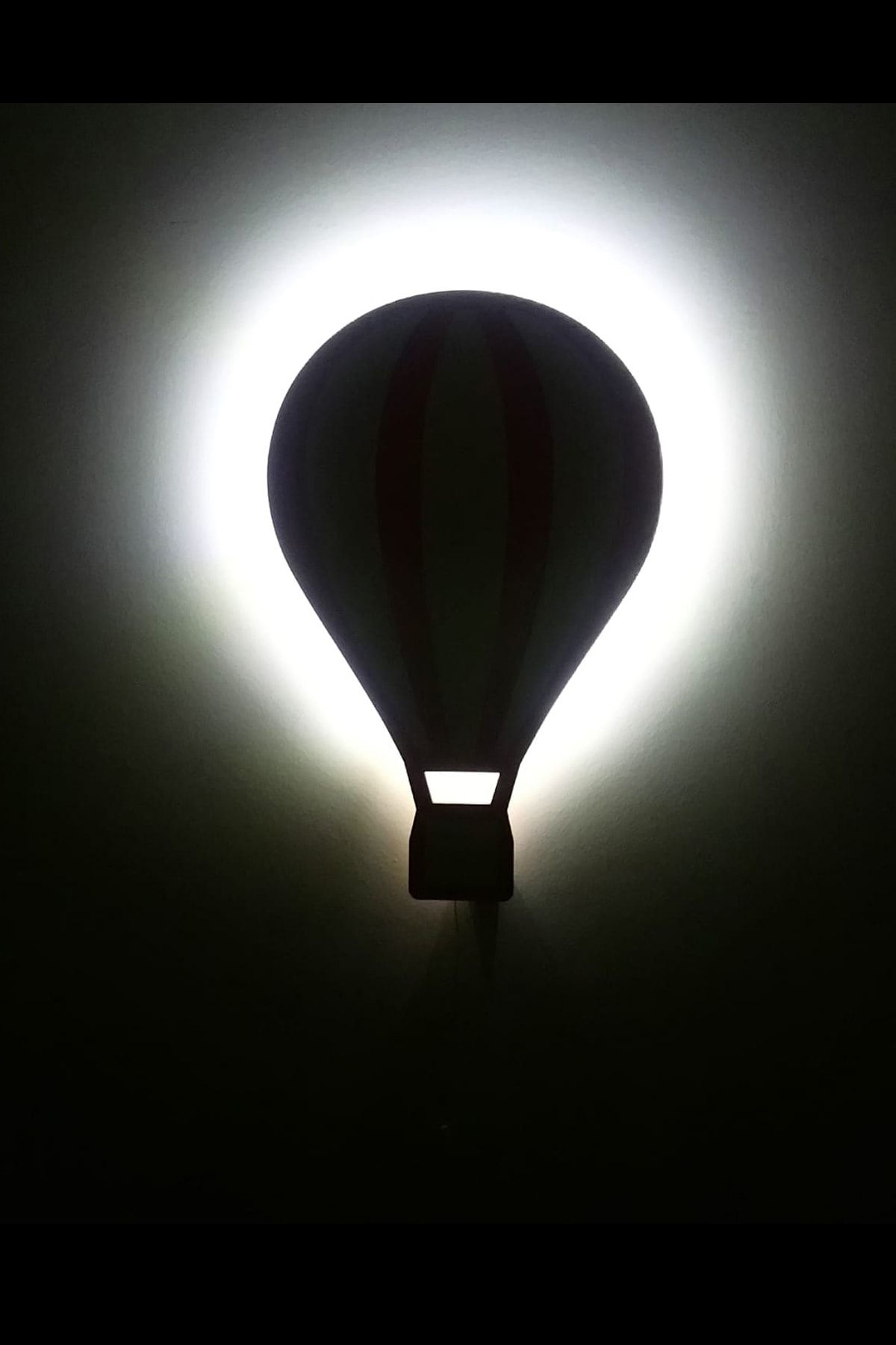 Tahtakurusu Tasarım Isimli Uçan Balon Dekoratif Ahşap Lamba Kırmızı