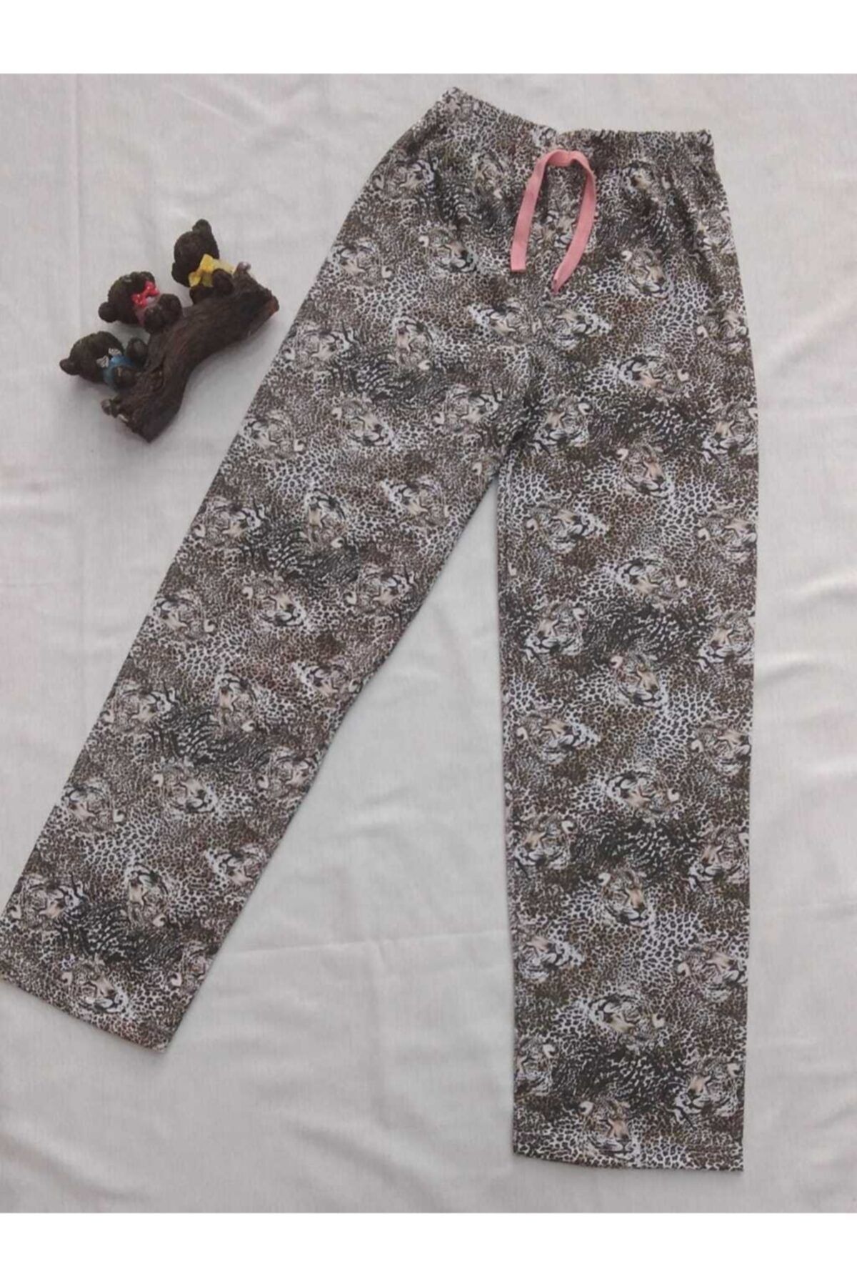 KombinellaGiyim Pijama Altı Leopar Desen