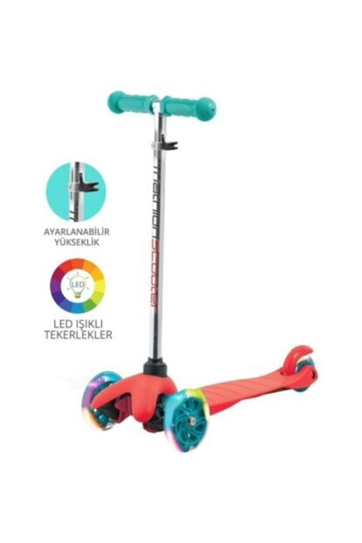 Triathlon T138 Kırmızı 138 Scooter Ayarlanabilir Yükseklik 7 Renk Led Işıklı 3 Tekerlekli Kırmızı