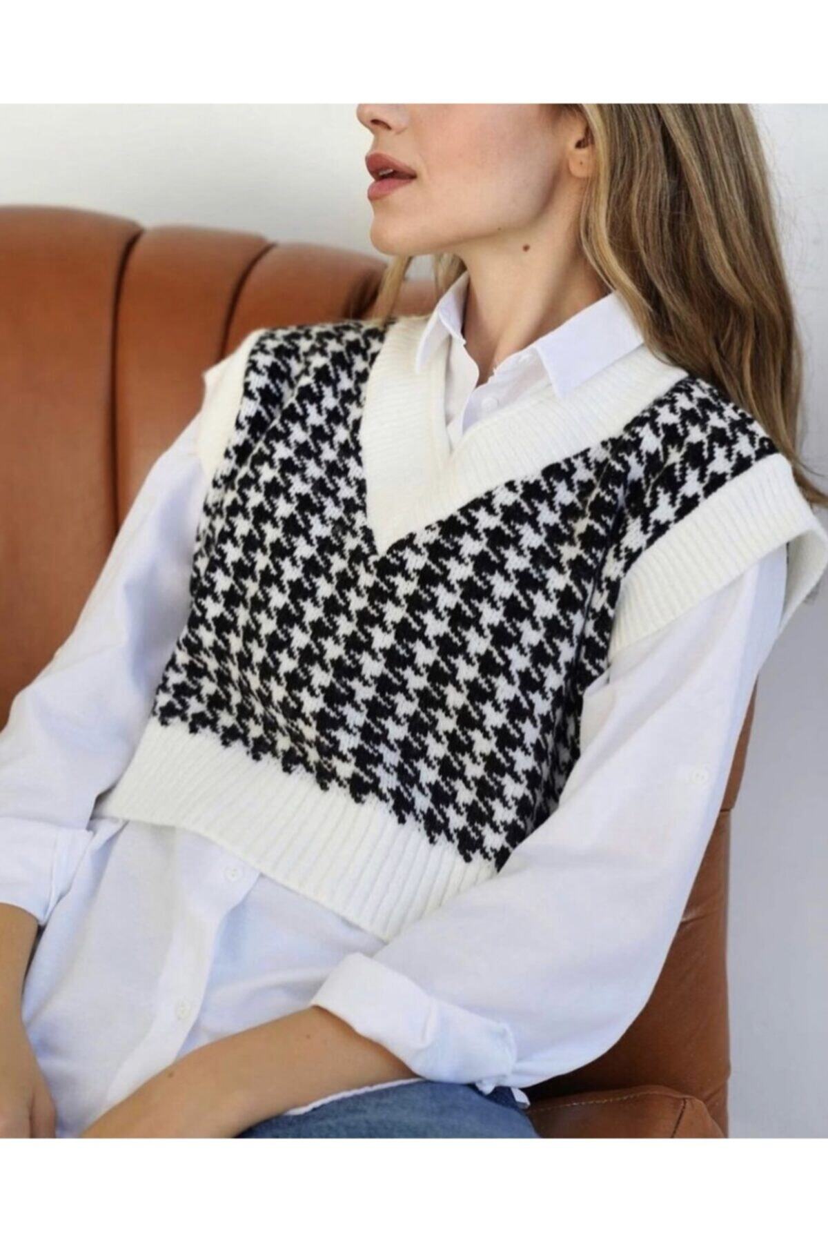 fustok Kazayağı Triko Süveter