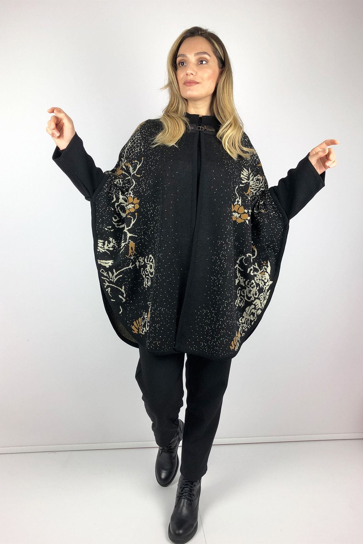 Nelly Çiçekli Bayan Anne Orman Desen Siyah Büyük Beden Triko Kışlık Kalın Tesettür Panço Kap 033