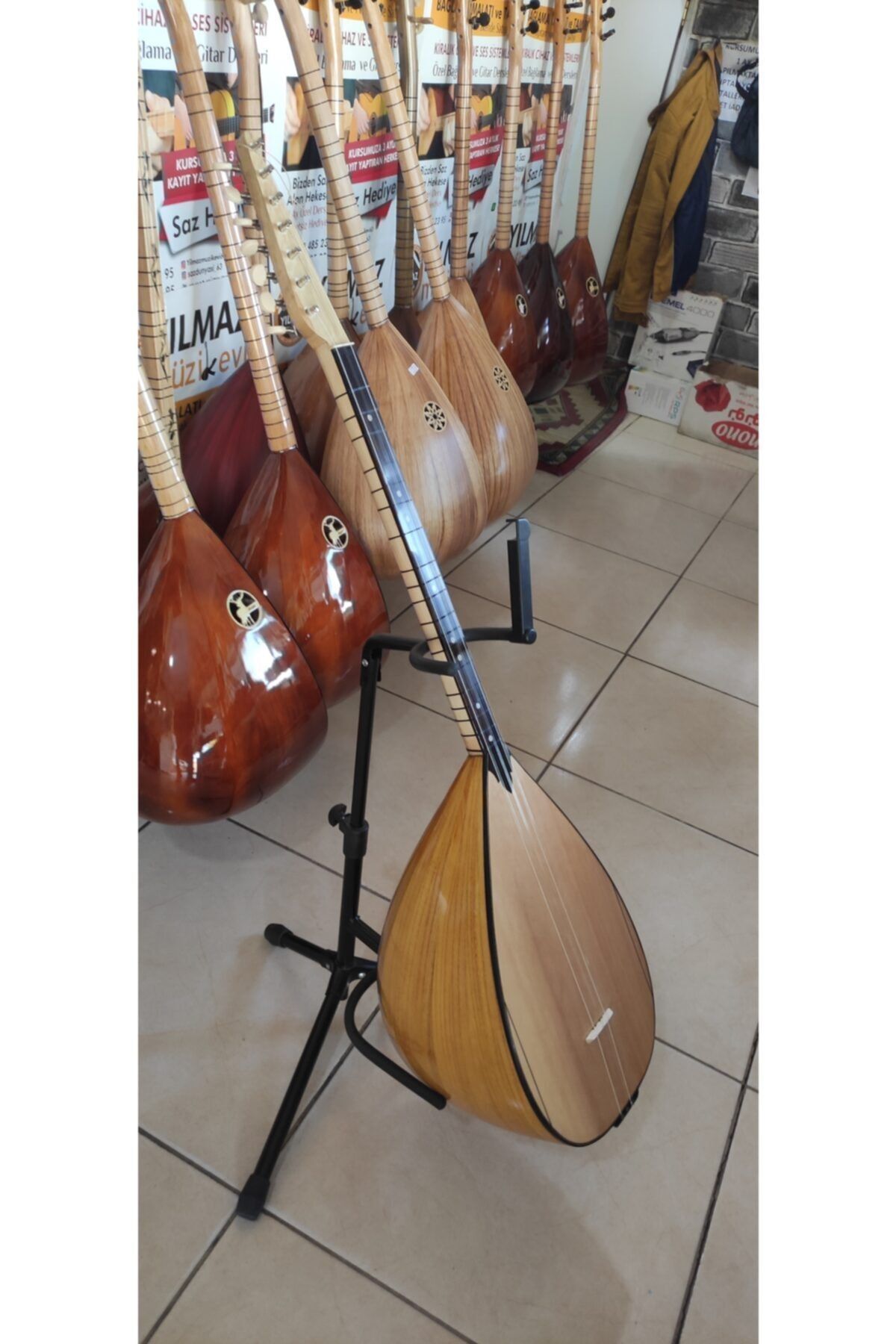 YILMAZ MÜZİK EVİ Gitar Başlıklı Prefesyonel Işclikli Kısa Sap Dut Bağlama