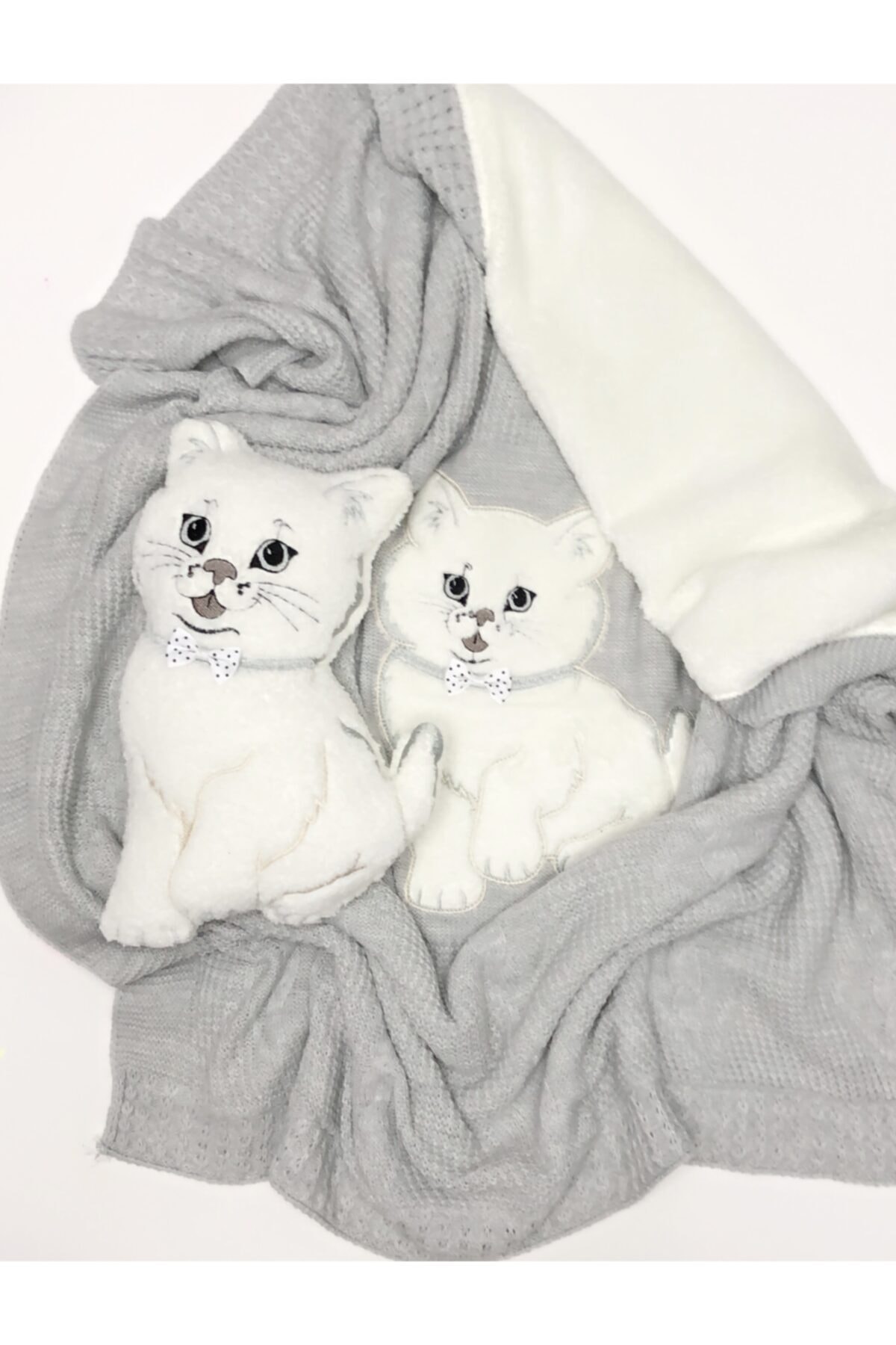 Mommyslab Triko Polar Kedili Uyku Arkadaşlı Bebek Battaniye 85x100 Cm Gri -