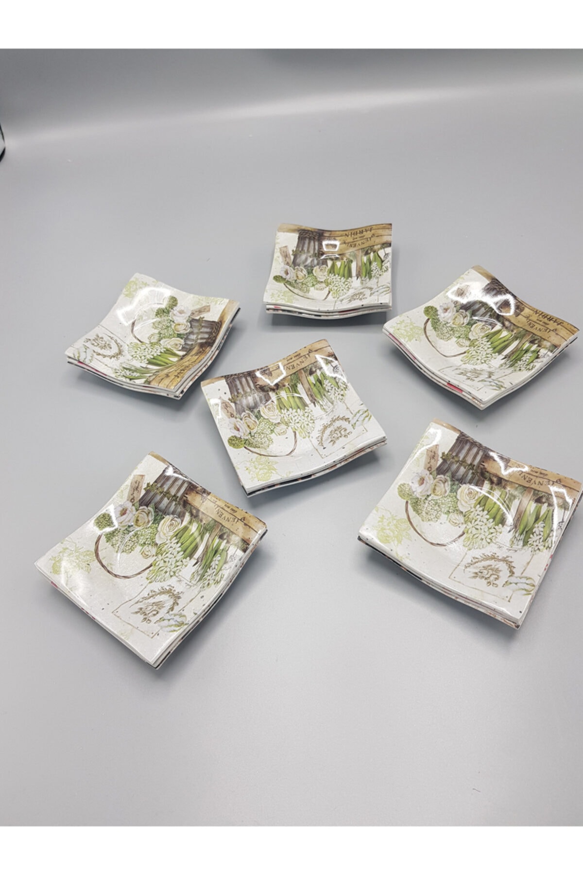 Hibana Melamin Kare Içi Çukur Çay Tabağı 9x9cm Desen 5