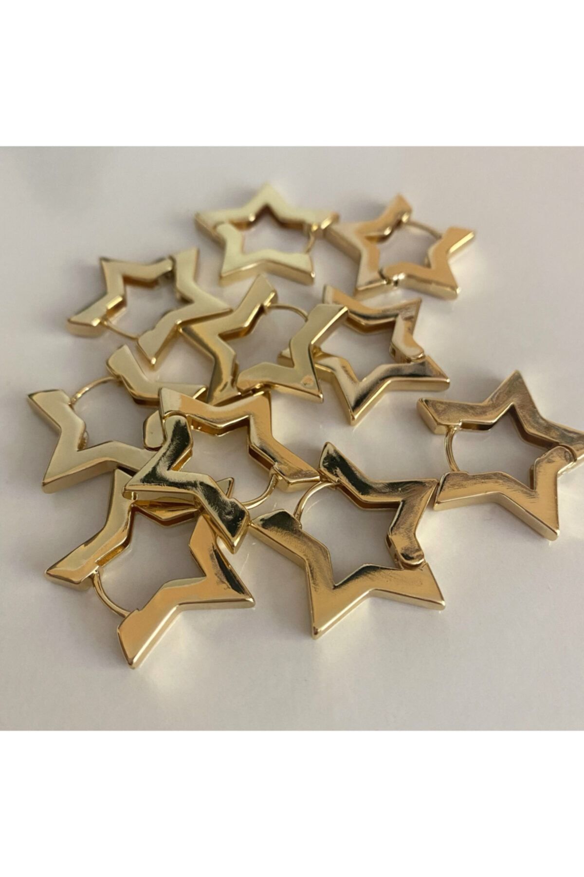 G&K ATELIER Gold Yıldız Model Çelik Küpe (çift)