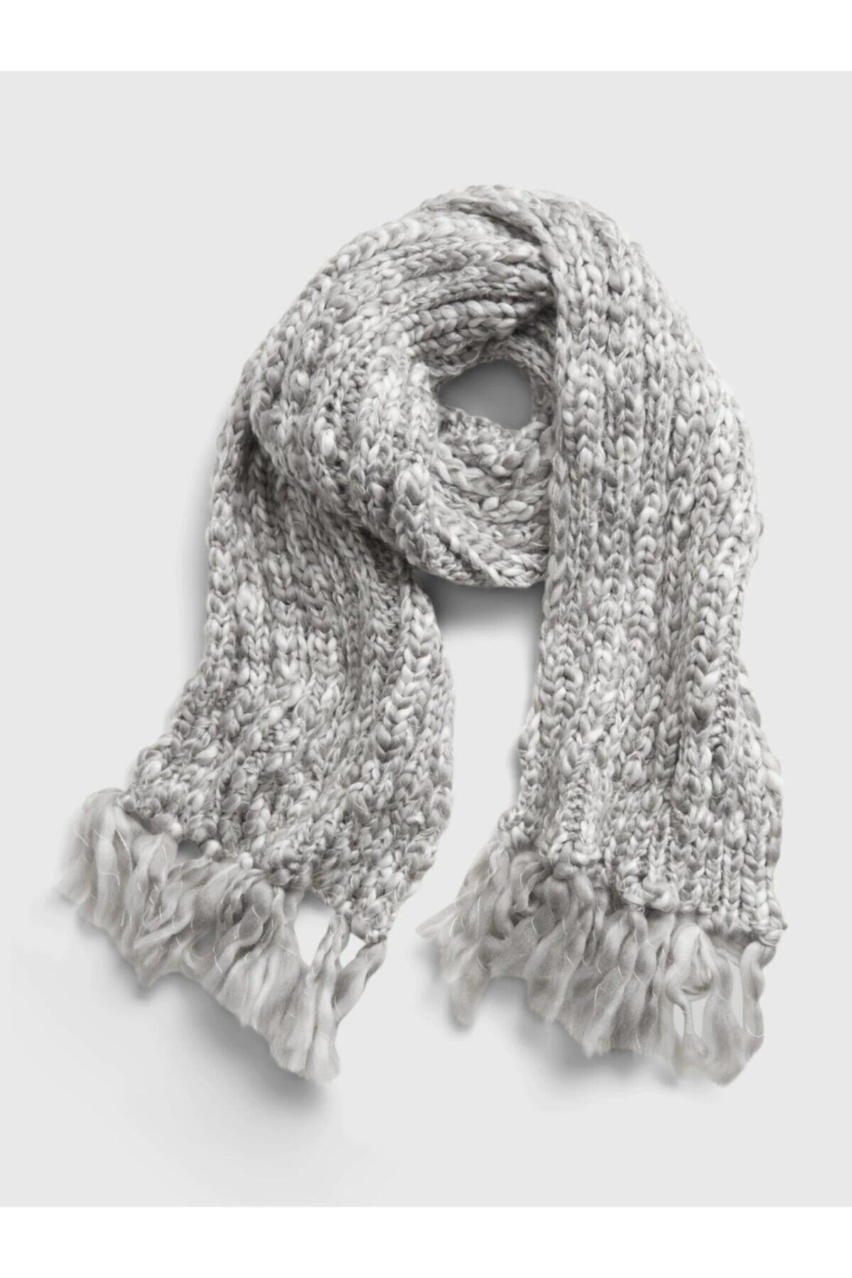 GAP Kadın Gri Örme Atkı