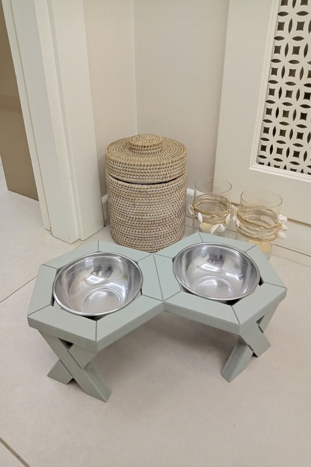 Similing World Hexagon Ahşap Kedi Ve Köpek Mama Kabı (soft Ihlamur Yeşili)