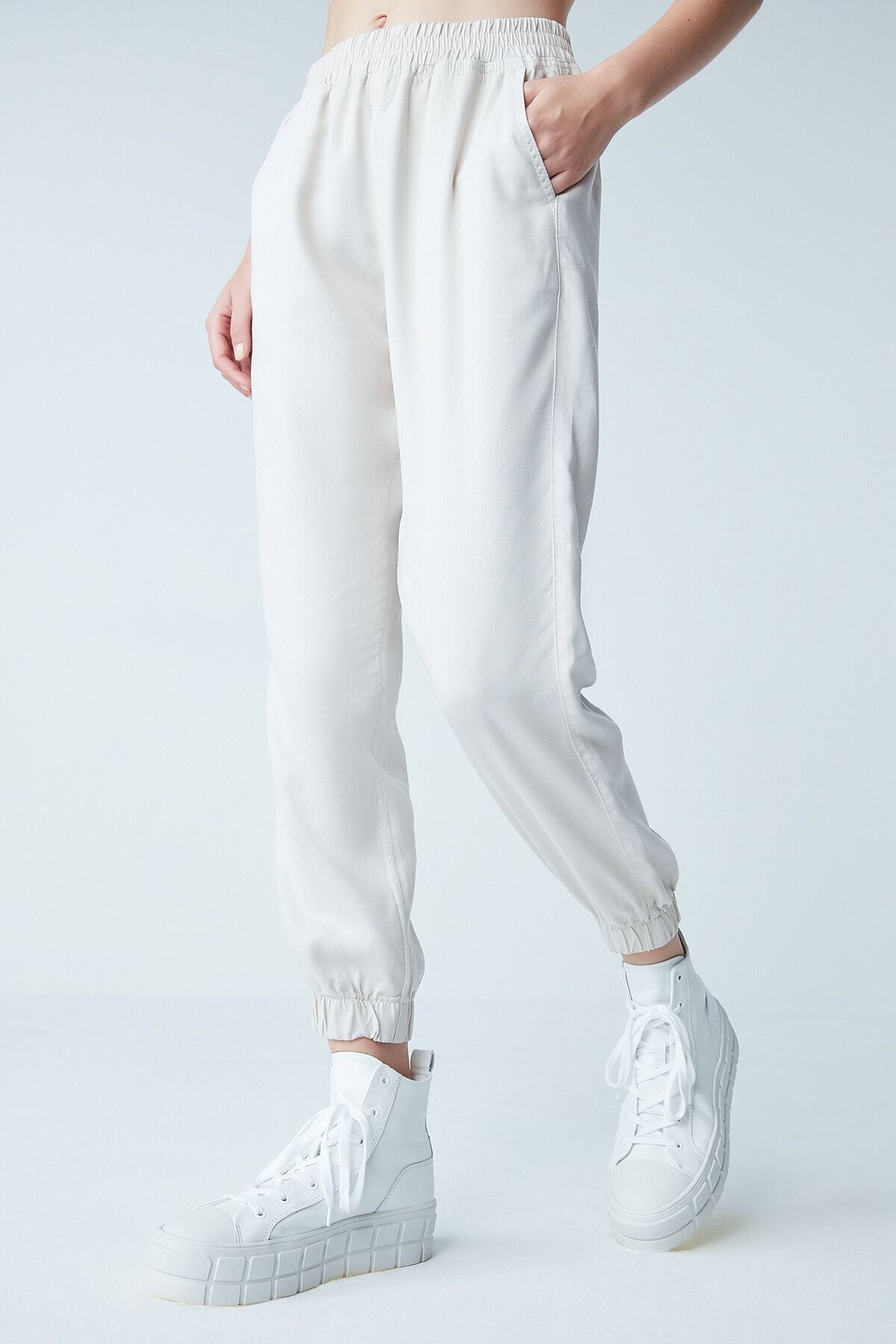 Penti Bej Jogger Pantolon