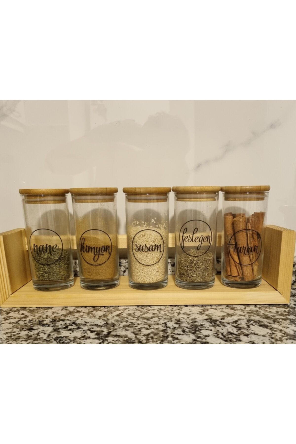 baskırengim Kavanoz Etiketleri Baharat Takımı Şeffaf 5,5x5,5cm Yuvarlak Siyah Baskılı