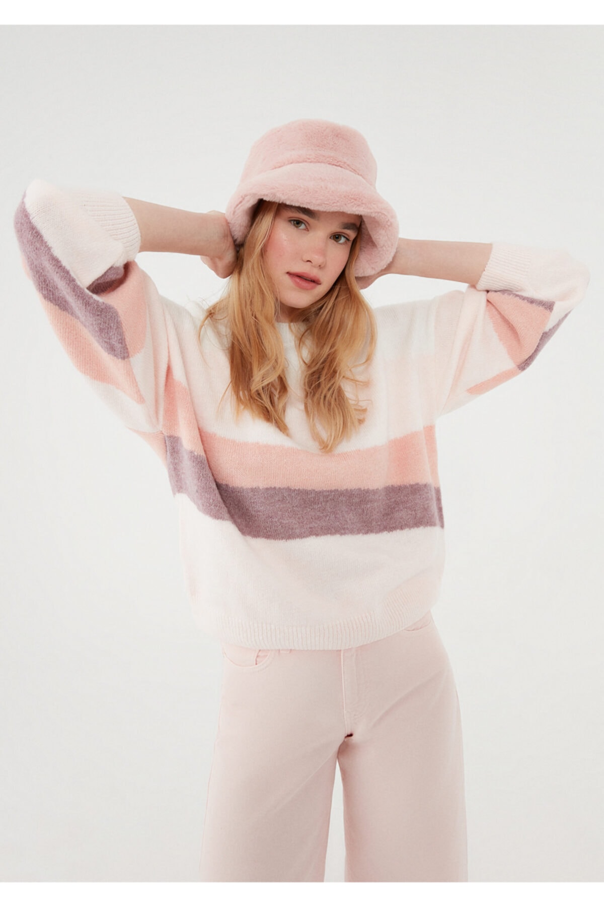 Mavi Pembe Peluş Bucket Şapka 198989-34526