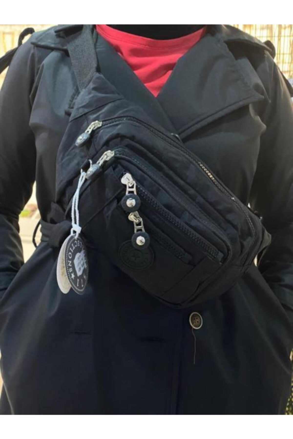 Royal Aksesuar Kadın Siyah Krinkıl Kumaş Çapraz Bel Çantası