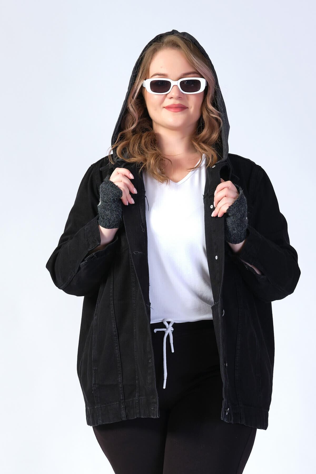 Büyük Moda Kapüşonlu Kot Ceket