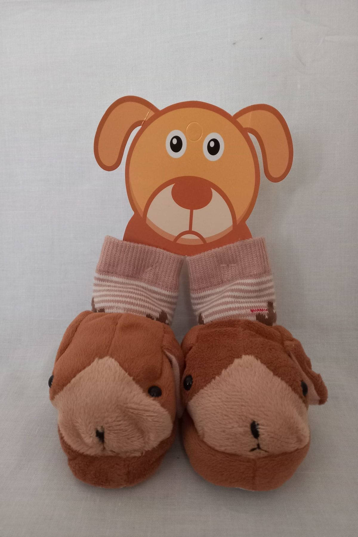 AYBERA Köpekli Kahverengi Patik