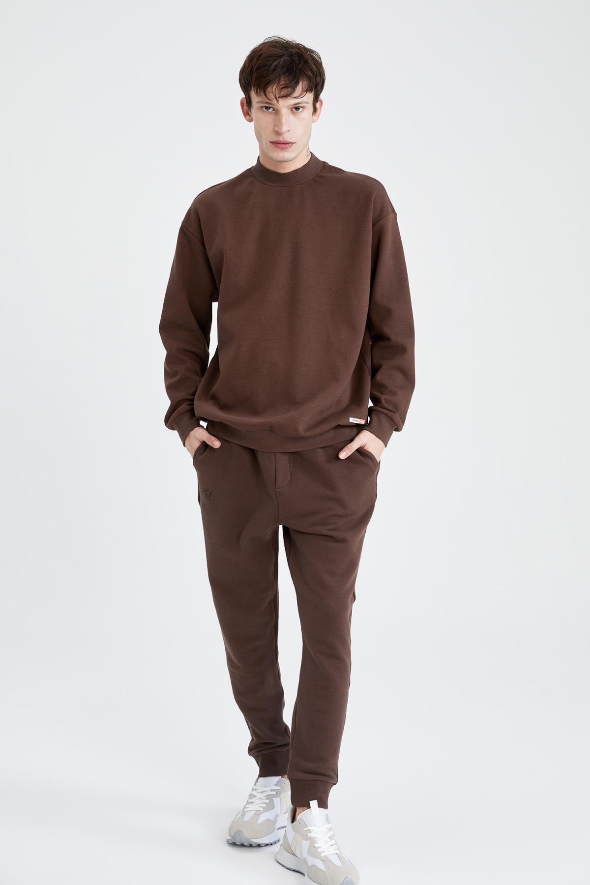 DeFacto Regular Fit Cep Detaylı Esnek Paça Jogger Eşofman Altı