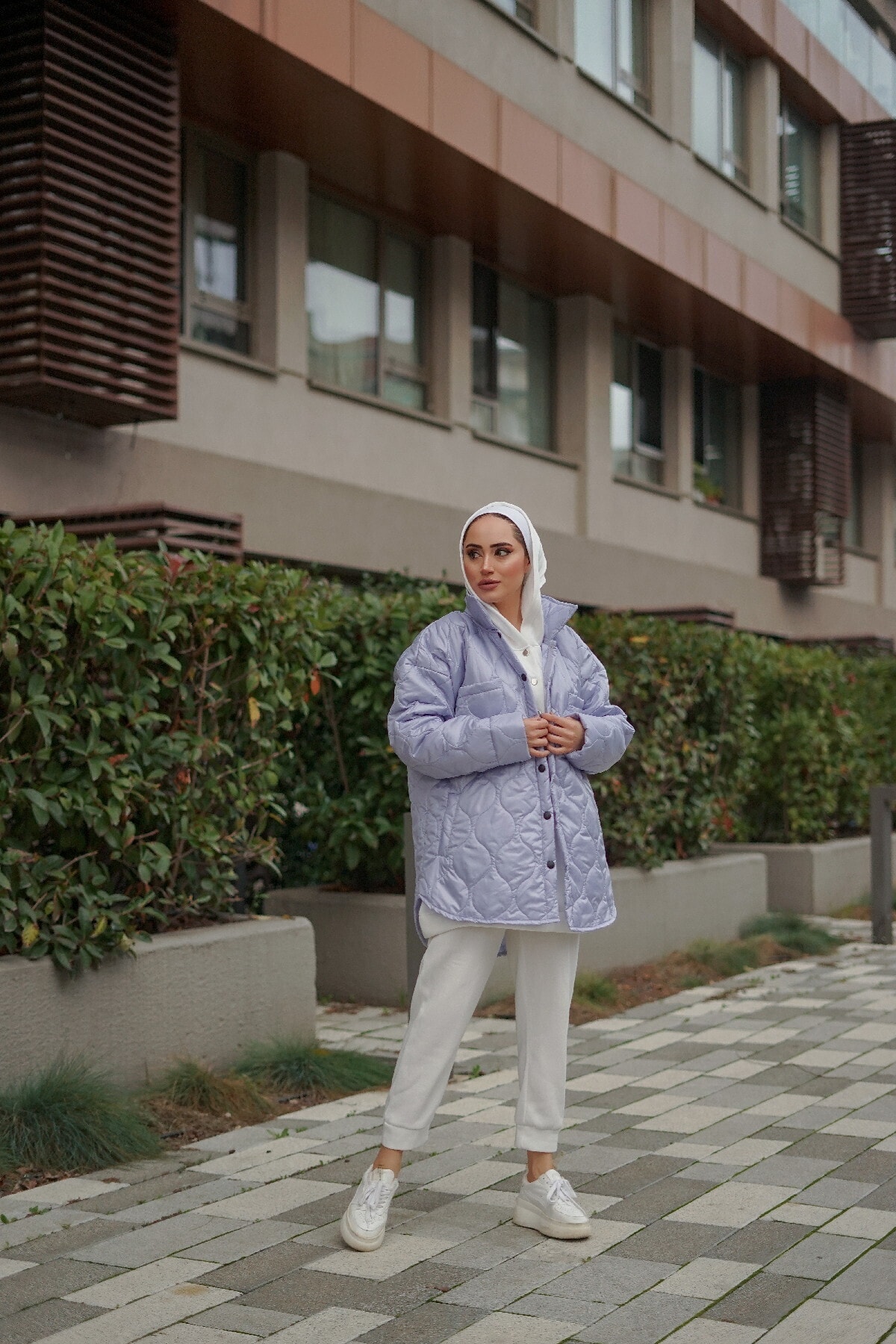 BURCU TESETTÜR Kapitone Kısa Mont Brc9711 Lila