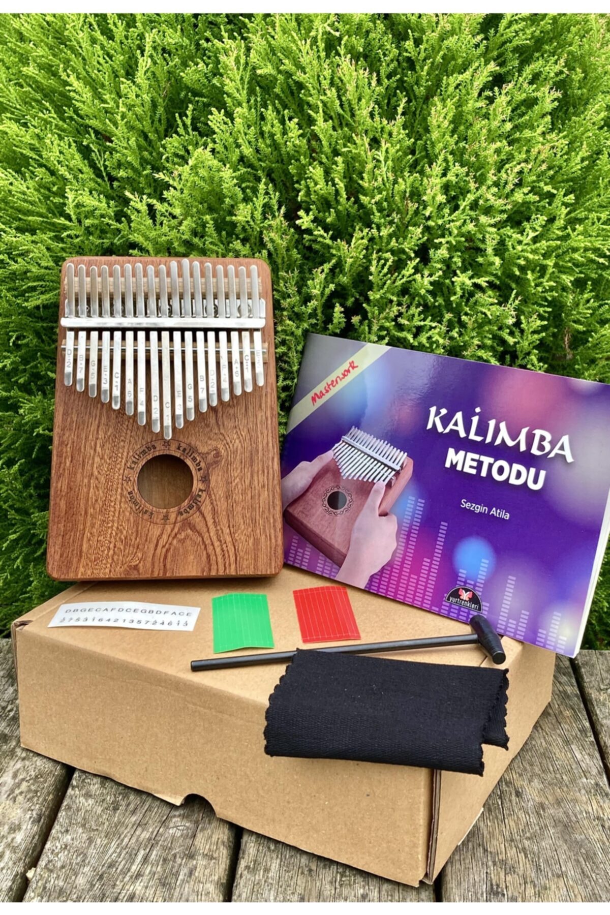 kabil müzik Kalimba 17 Sesli ( Kalimba Metodu+kılıf+çekiç+nota Sticker)