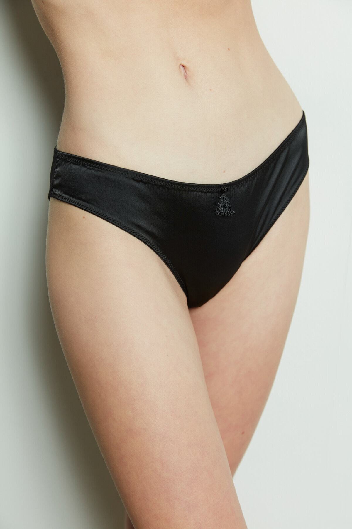 Penti Siyah Lotus Satin Slip Külot