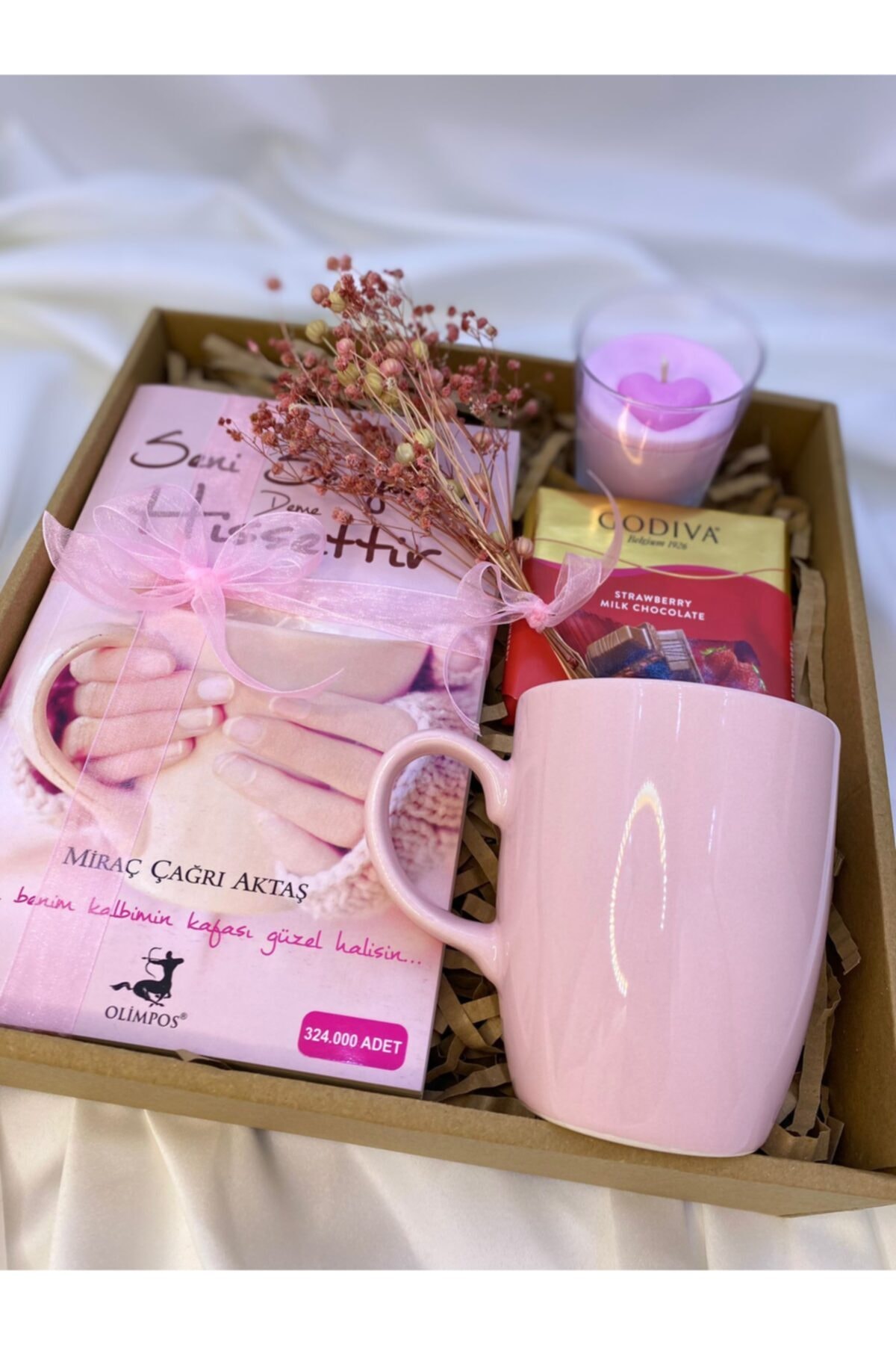 10line shop Doğum Günü Kitaplı Pembe Hediye Kutusu