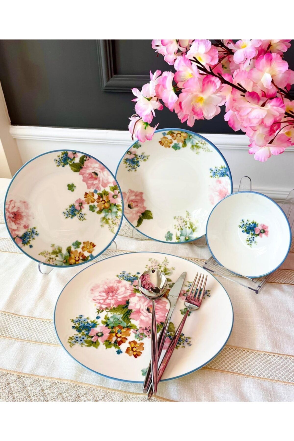 ChiChi HOME Spring 6 Kişilik 24 Parça Porselen Yemek Takımı