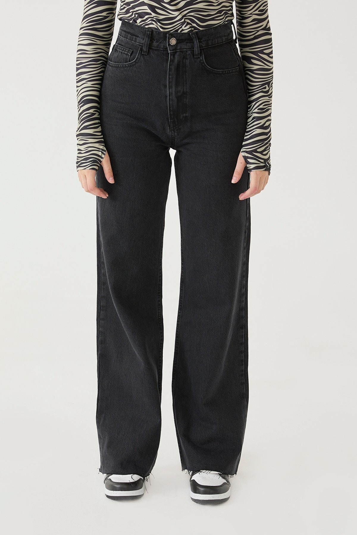 Suud Collection Siyah Bol Kesim Jean