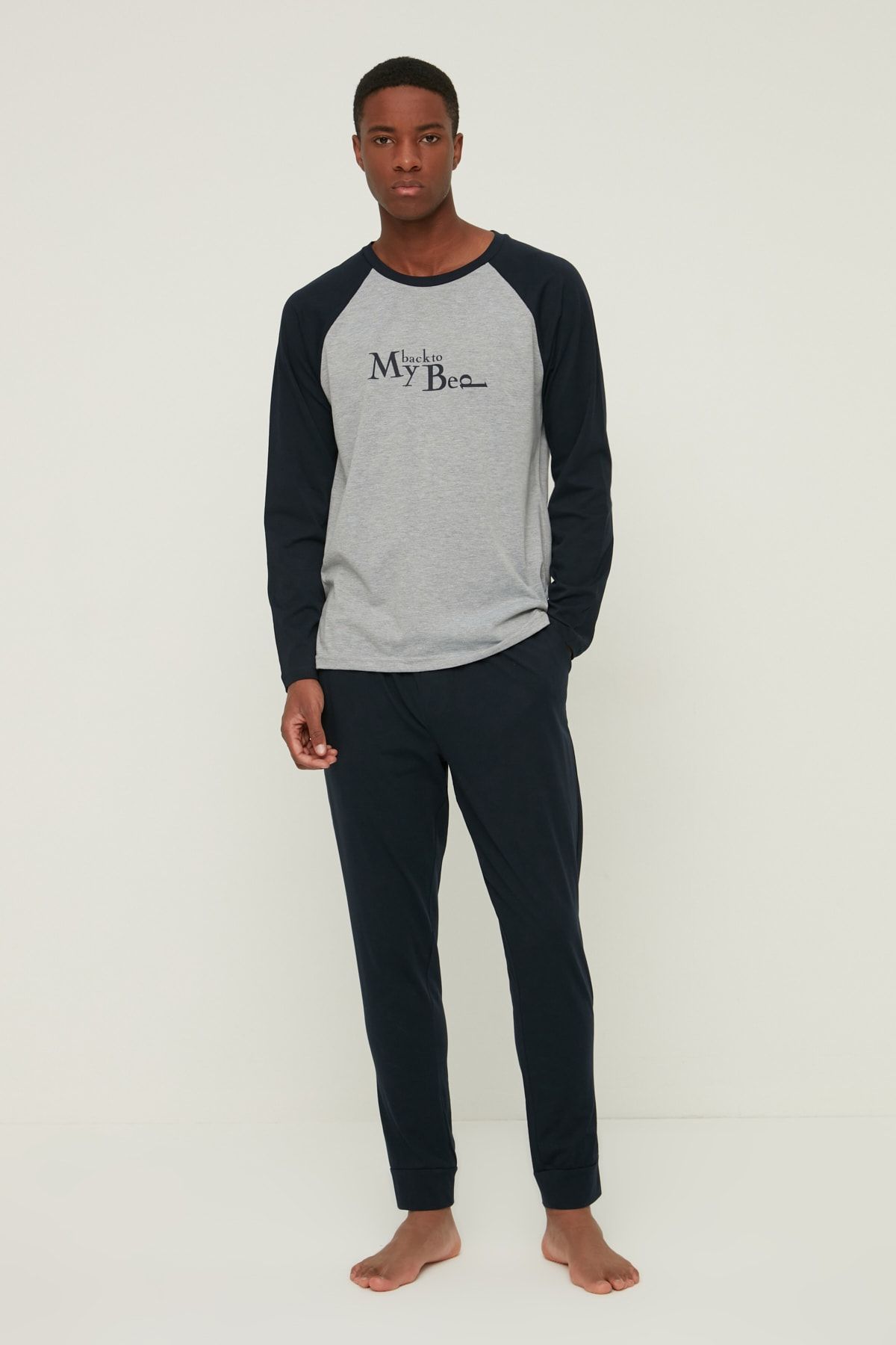TRENDYOL MAN Lacivert Erkek Regular Fit Reglan Kol Baskılı Pijama Takımı TMNAW22PT1351