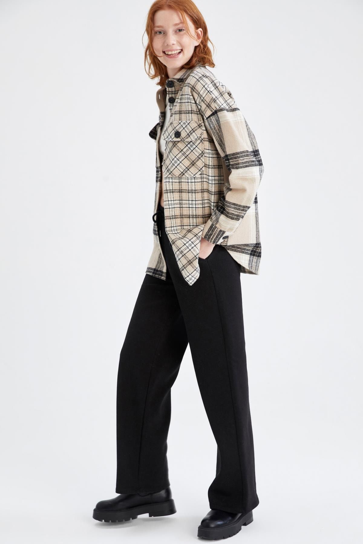 DeFacto Loose Fit Cepli Esnek Paça Kalın Sweatshirt Kumaşı Pantolon
