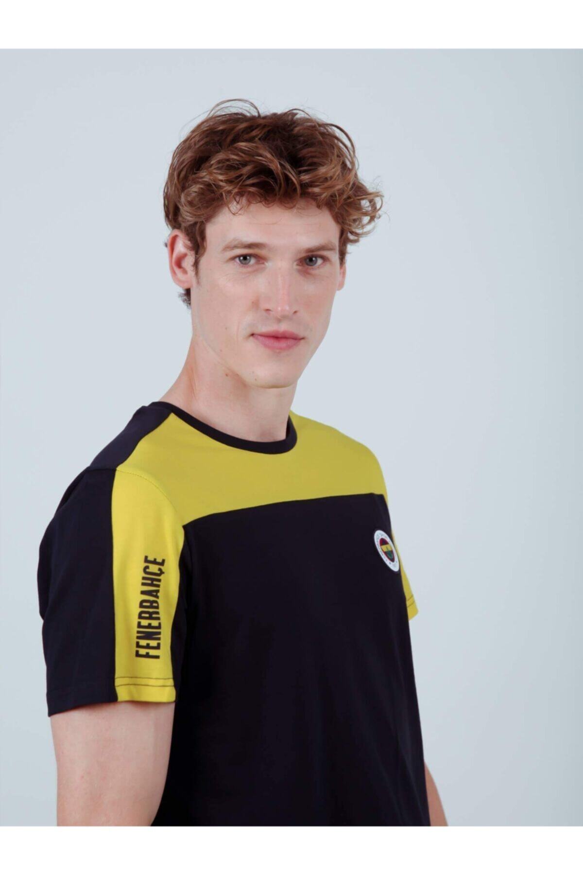 Fenerium Erkek Trıbun Basıc Tshırt