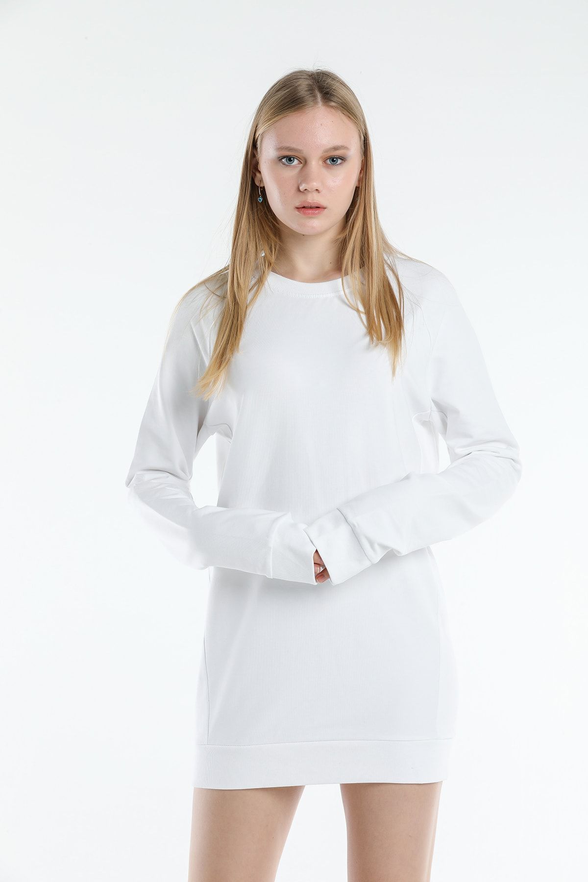 BOVARY Beyaz Renk Bisiklet Yaka Oversize Tunik