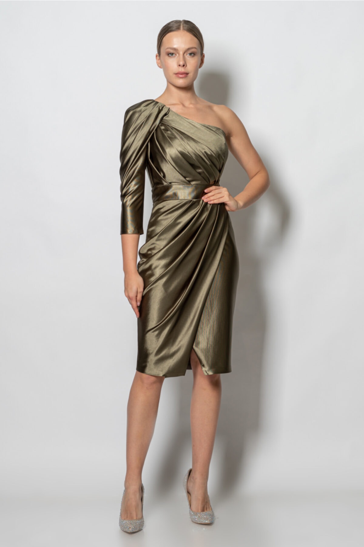 RENGIN Belden Pileli Tek Kol Truvakar Örme Saten Elbise