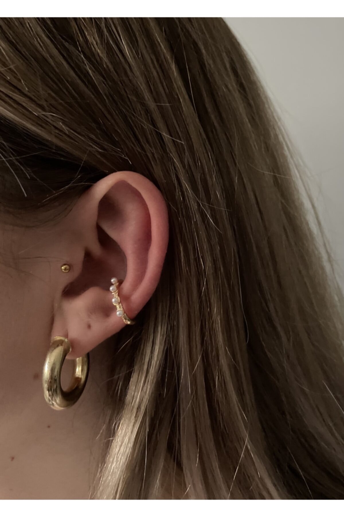 KİLİGİSTANBUL Gold Renk Incili Earcuff