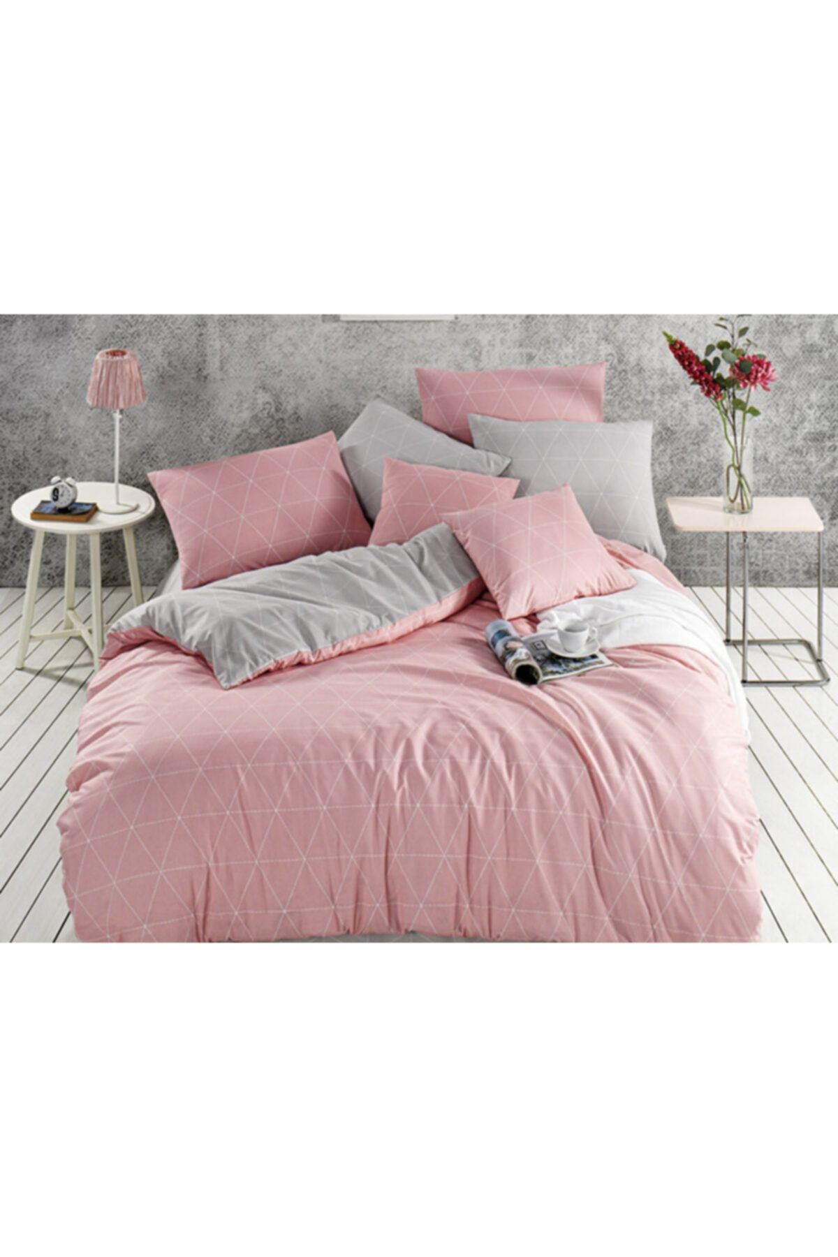 Tekstil Vagonu Yastık Kılıfı Karo Temalı Pembe