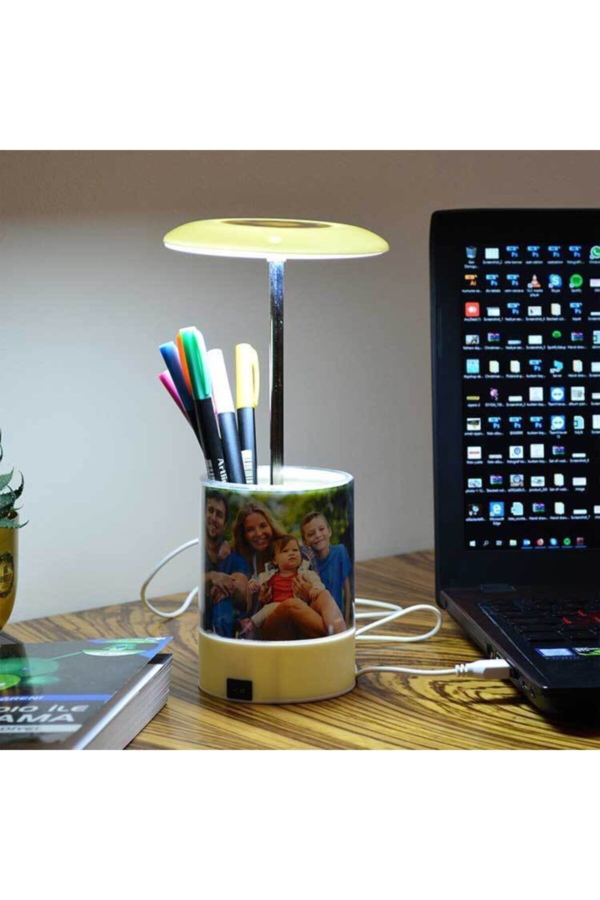 AYDIN SHOP Kalemlikli Led Işıklı Okul-ofis Öğretmen Gece Lambası
